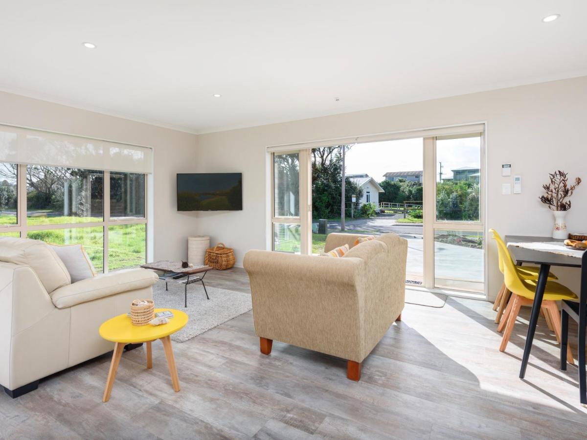 Modern Beach Break - Waihi Beach Holiday Home Εξωτερικό φωτογραφία
